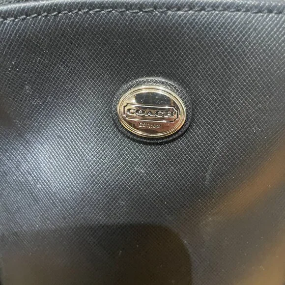 Coach Peyton Leather Black Cora Domed Satchel Model F25671. - Picture 3 of 16